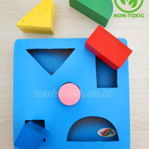 Distributor Alat Peraga Edukatif Balok Geometri Jawa Timur Distributor Alat Peraga Edukatif Balok Geometri Jawa Timur
