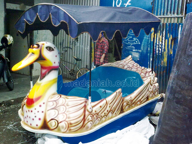 Jual Murah Pabrik Sepeda Air Fiberglass Bolaang Mongondow Selatan