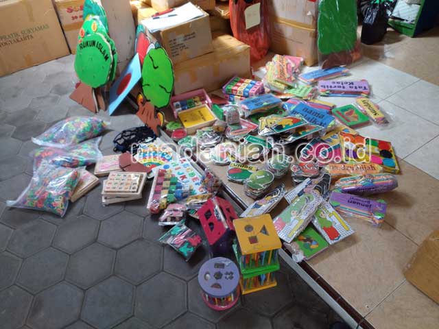 Toko Alat Peraga Edukatif Rubaru Sumenep