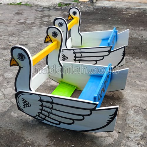 Jual Murah Mainan Angsa Goyang Anak TK PAUD Banggai Laut