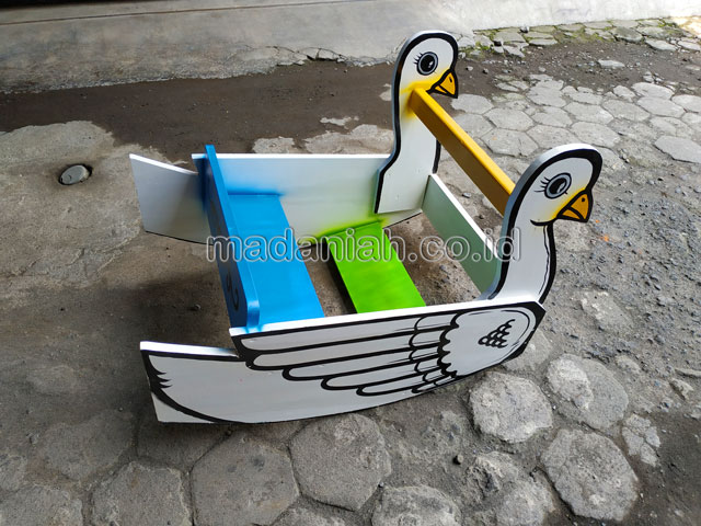 Jual Murah Mainan Angsa Goyang Anak TK PAUD Kepulauan Mentawai