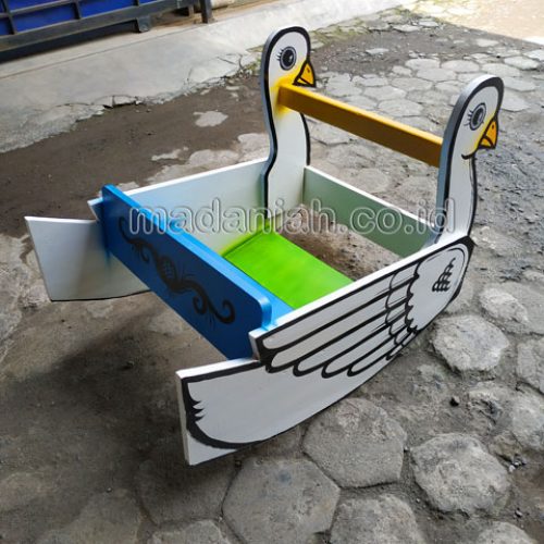 Jual Murah Mainan Angsa Goyang Anak TK PAUD Padang Panjang