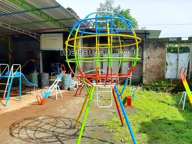 Jual Murah Mainan Bola Dunia Anak TK PAUD Manggarai
