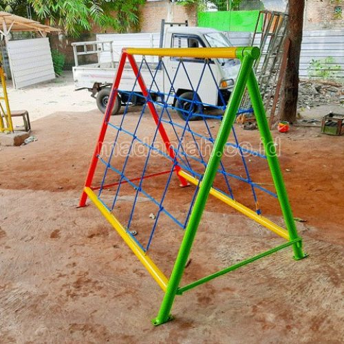 Jual Murah Mainan Panjat Tambang Segitiga Anak TK PAUD Balikpapan