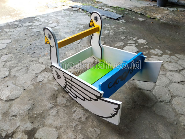 Jual Murah Toko Mainan Angsa Goyang Anak TK PAUD Enrekang