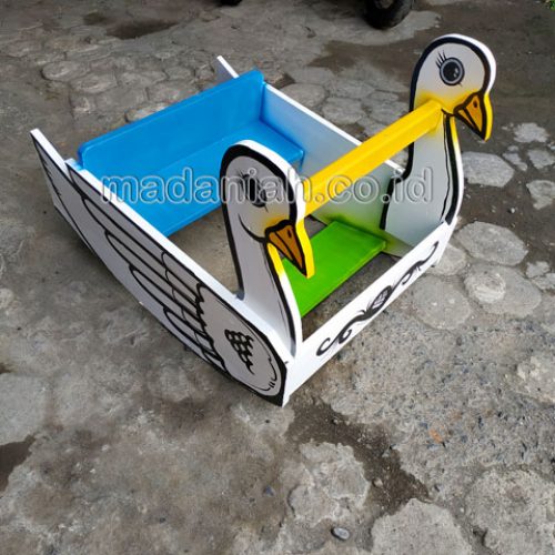 Jual Murah Toko Mainan Angsa Goyang Anak TK PAUD Purworejo
