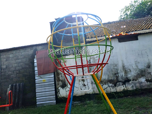 Jual Murah Toko Mainan Bola Dunia Anak TK PAUD Toraja Utara