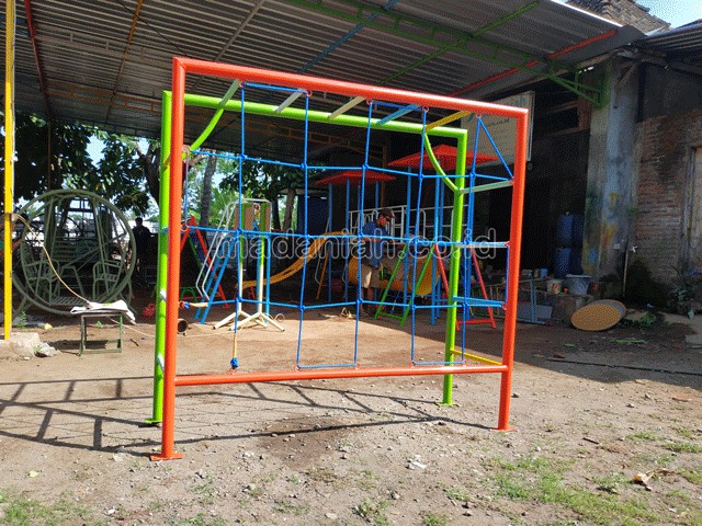 Jual Murah Toko Mainan Monkey Bar Anak TK PAUD Sekadau