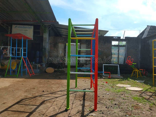 Jual Murah Toko Mainan Monkey Bar Anak TK PAUD Ternate