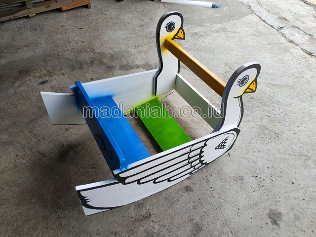 Jual Murah Mainan Angsa Goyang Anak TK PAUD Aceh Tengah