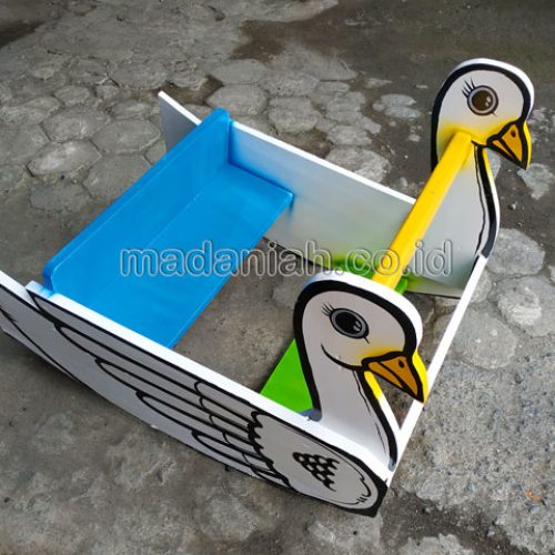 Jual Murah Mainan Angsa Goyang Anak TK PAUD Dogiyai Jual Murah Mainan Angsa Goyang Anak TK PAUD Dogiyai