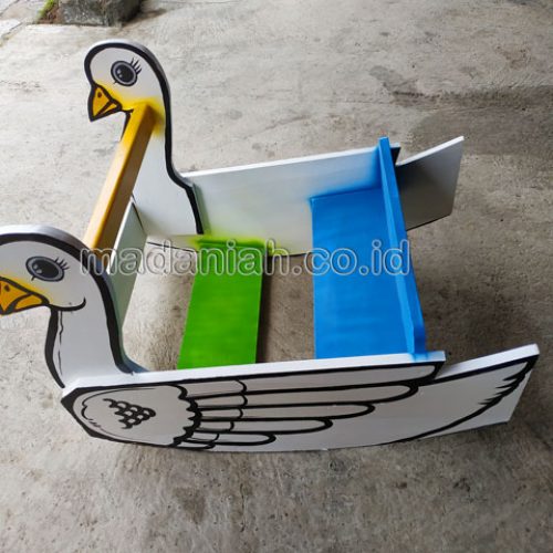 Jual Murah Mainan Angsa Goyang Anak TK PAUD Jayapura Jual Murah Mainan Angsa Goyang Anak TK PAUD Jayapura