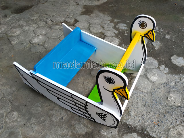 Jual Murah Mainan Angsa Goyang Anak TK PAUD Klungkung