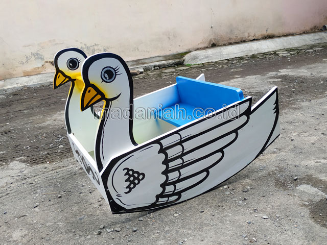 Jual Murah Mainan Angsa Goyang Anak TK PAUD Pekalongan