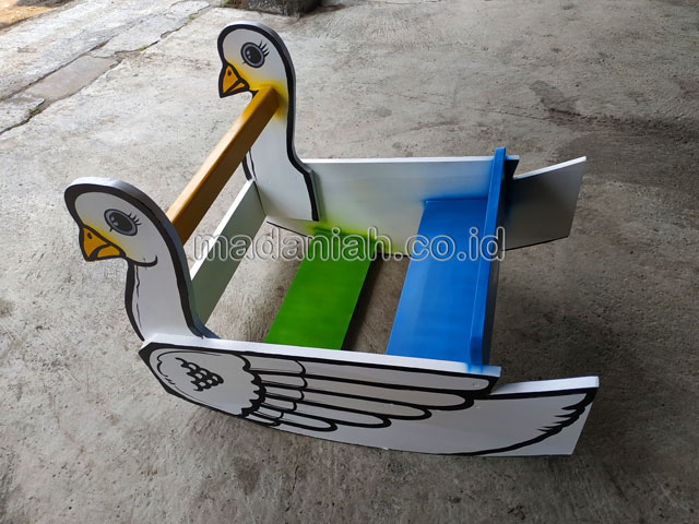 Jual Murah Mainan Angsa Goyang Anak TK PAUD Sabang