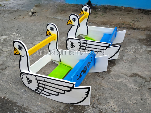 Jual Murah Mainan Angsa Goyang Anak TK PAUD Semarang