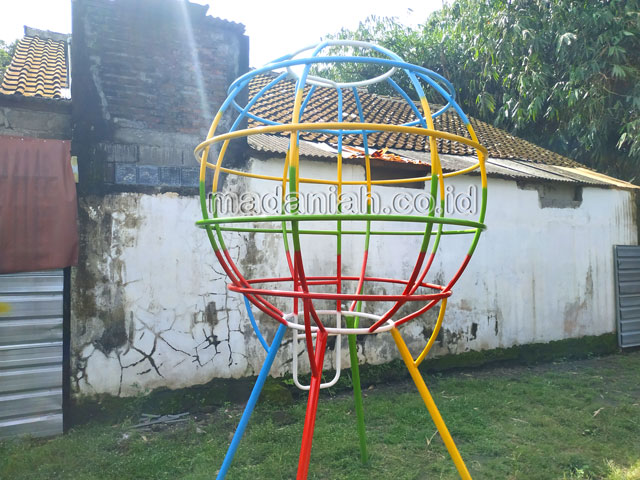 Jual Murah Mainan Bola Dunia Anak TK PAUD Blora