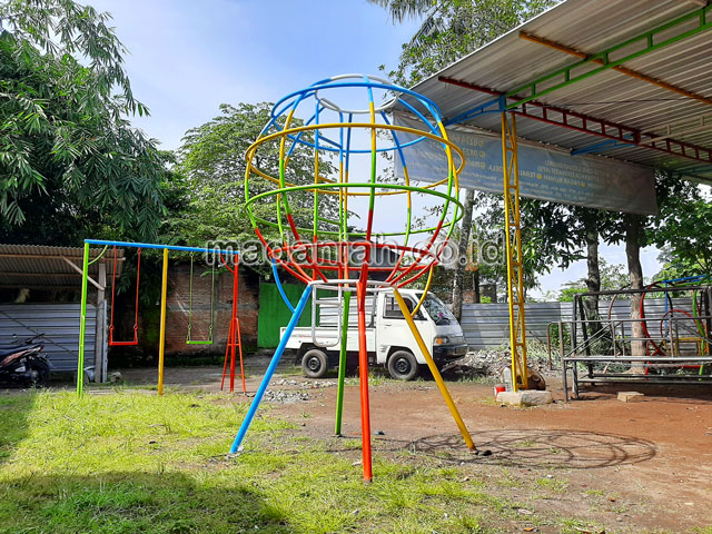 Jual Murah Mainan Bola Dunia Anak TK PAUD Klungkung