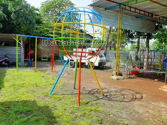 Jual Murah Mainan Bola Dunia Anak TK PAUD Madiun