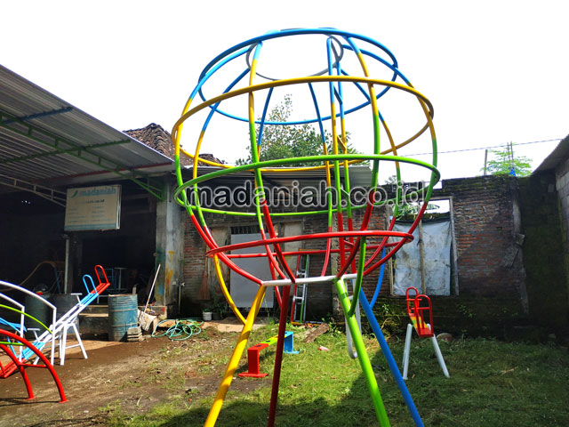 Jual Murah Mainan Bola Dunia Anak TK PAUD Pegunungan Bintang