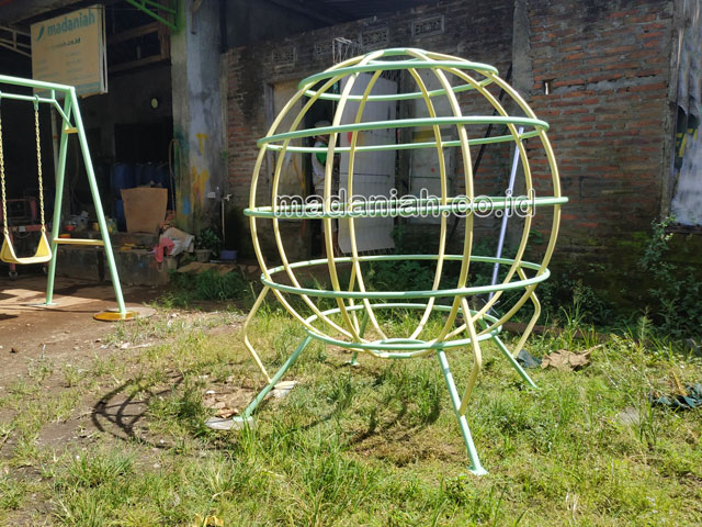Jual Murah Mainan Bola Dunia Anak TK PAUD Penajam Paser Utara