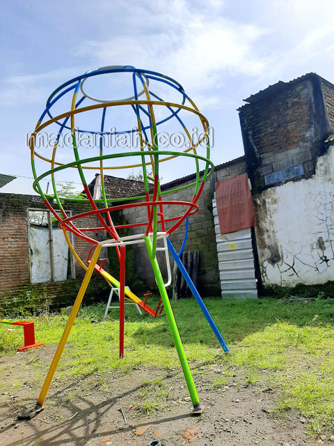 Jual Murah Mainan Bola Dunia Anak TK PAUD Rembang