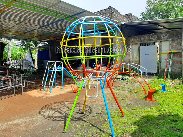 Jual Murah Mainan Bola Dunia Anak TK PAUD Supiori