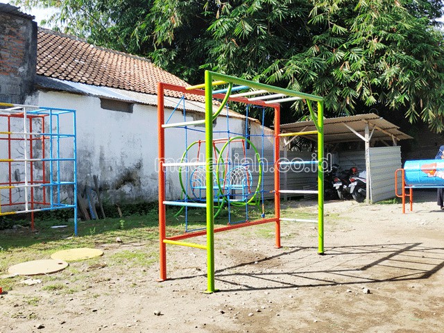 Jual Murah Mainan Monkey Bar Anak TK PAUD Sleman