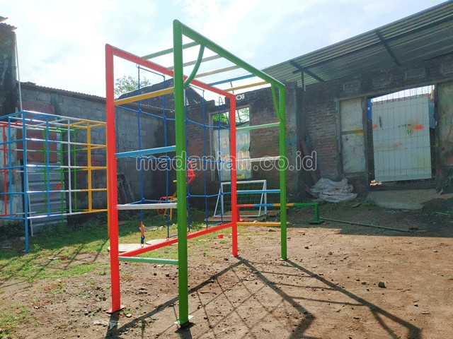 Jual Murah Mainan Monkey Bar Anak TK PAUD Temanggung