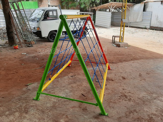 Jual Murah Mainan Panjat Tambang Segitiga Anak TK PAUD Aceh Singkil