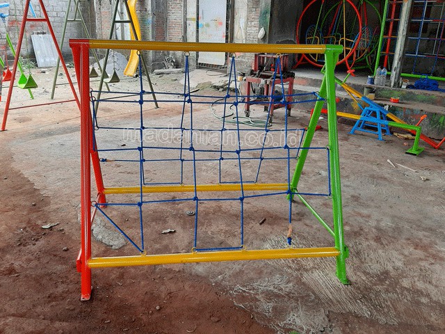 Jual Murah Mainan Panjat Tambang Segitiga Anak TK PAUD Jember