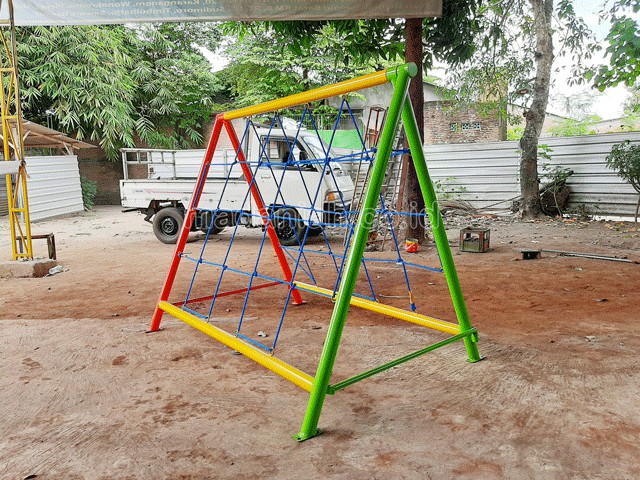 Jual Murah Mainan Panjat Tambang Segitiga Anak TK PAUD Lamongan