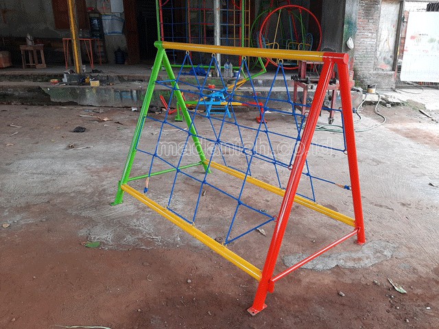Jual Murah Mainan Panjat Tambang Segitiga Anak TK PAUD Sleman