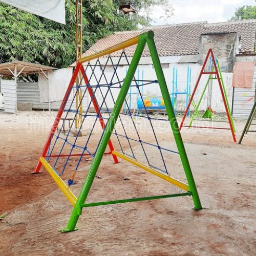 Jual Mainan Panjat Tambang Segitiga Anak TK PAUD Halmahera Selatan