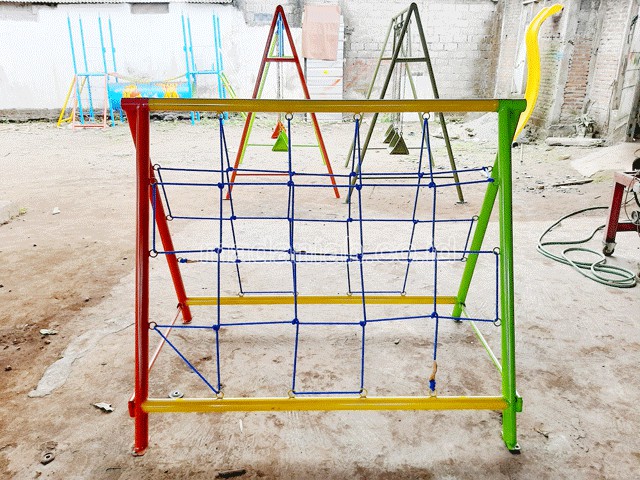 Jual Mainan Panjat Tambang Segitiga Anak TK PAUD Mamuju Tengah