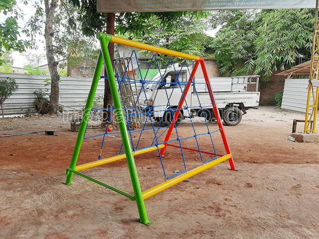 Jual Mainan Panjat Tambang Segitiga Anak TK PAUD Teluk Wondama