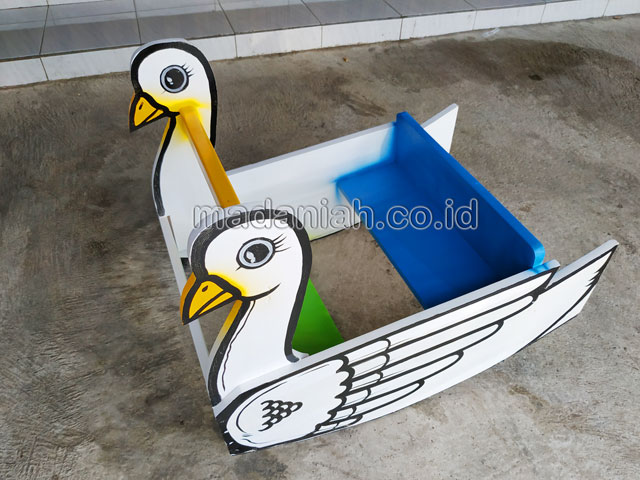 Jual Murah Mainan Angsa Goyang Anak TK PAUD Balangan