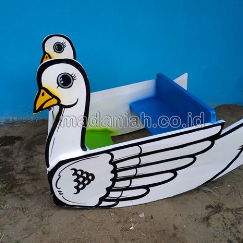 Jual Murah Mainan Angsa Goyang Anak TK PAUD Halmahera Timur