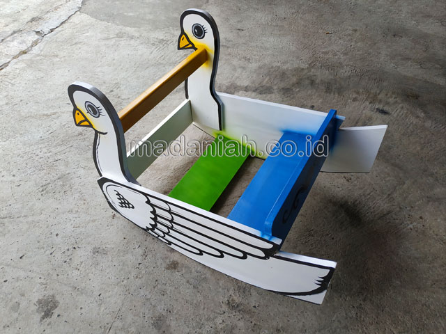Jual Murah Mainan Angsa Goyang Anak TK PAUD Kota Bitung