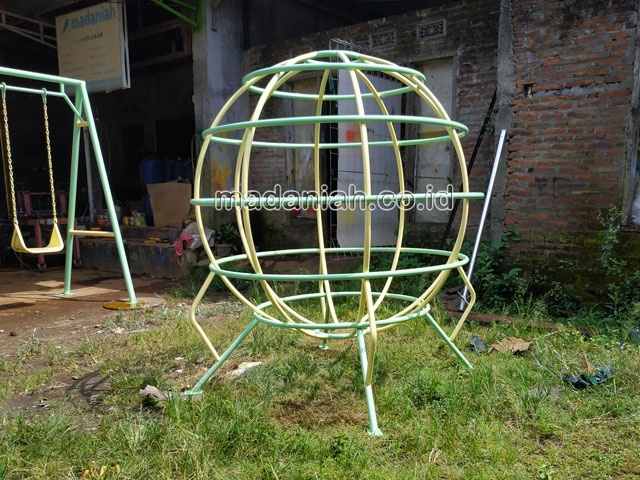Jual Murah Mainan Bola Dunia Anak TK PAUD Sidenreng Rappang