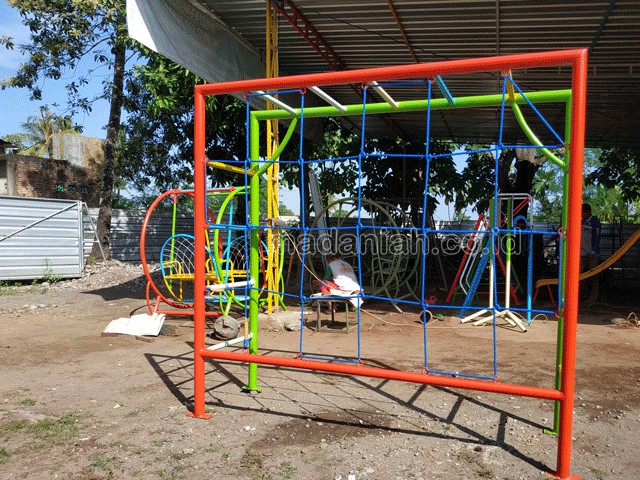 Jual Murah Mainan Monkey Bar Anak TK PAUD Kapuas