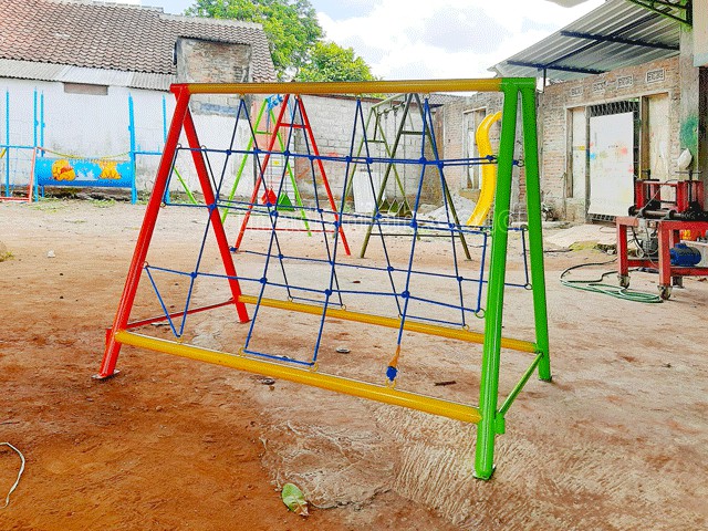 Jual Murah Mainan Panjat Tambang Segitiga Anak TK PAUD Wonosobo