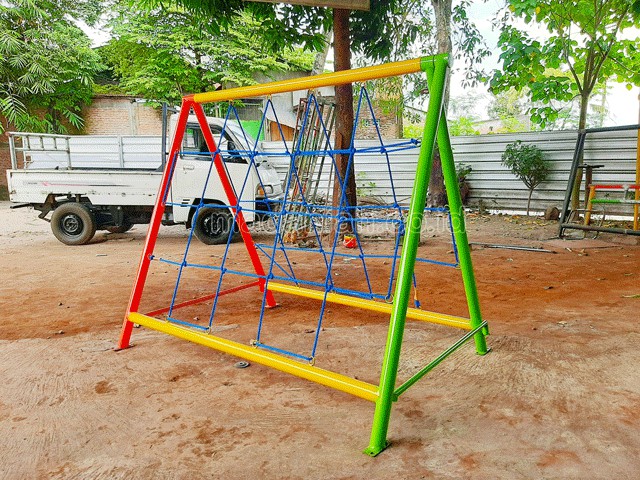 Jual Mainan Panjat Tambang Segitiga Anak Bolaang Mongondow Utara