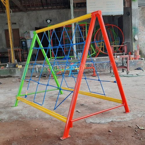 Jual Mainan Panjat Tambang Segitiga Anak TK PAUD Minahasa Selatan