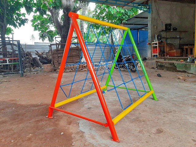 Jual Mainan Panjat Tambang Segitiga Anak TK Tulang Bawang Barat