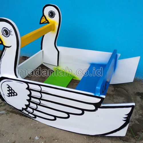 Jual Murah Mainan Angsa Goyang Anak TK PAUD Kota Mataram