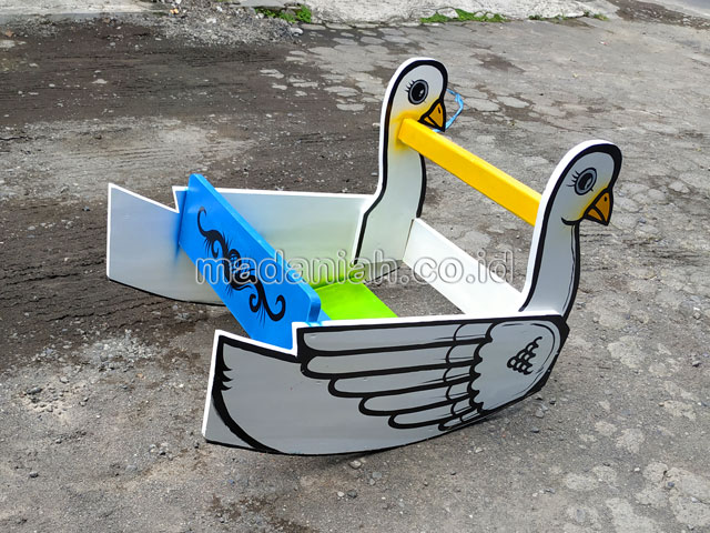 Jual Murah Mainan Angsa Goyang Anak TK PAUD Nias Utara