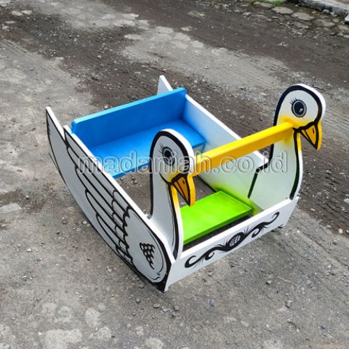 Jual Murah Mainan Angsa Goyang Anak TK PAUD Sintang Jual Murah Mainan Angsa Goyang Anak TK PAUD Sintang