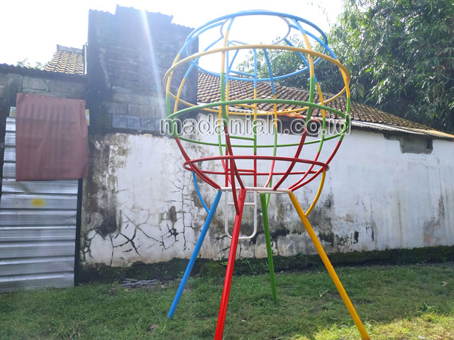 Jual Murah Mainan Bola Dunia Anak TK PAUD Ambon