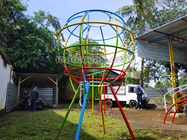 Jual Murah Mainan Bola Dunia Anak TK PAUD Natuna